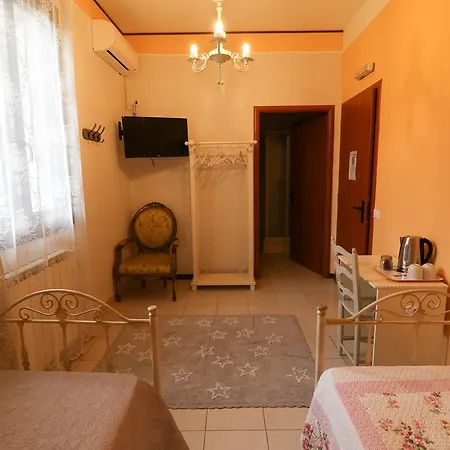 Del Musso Con Ristorante Мини-отель Адриа
